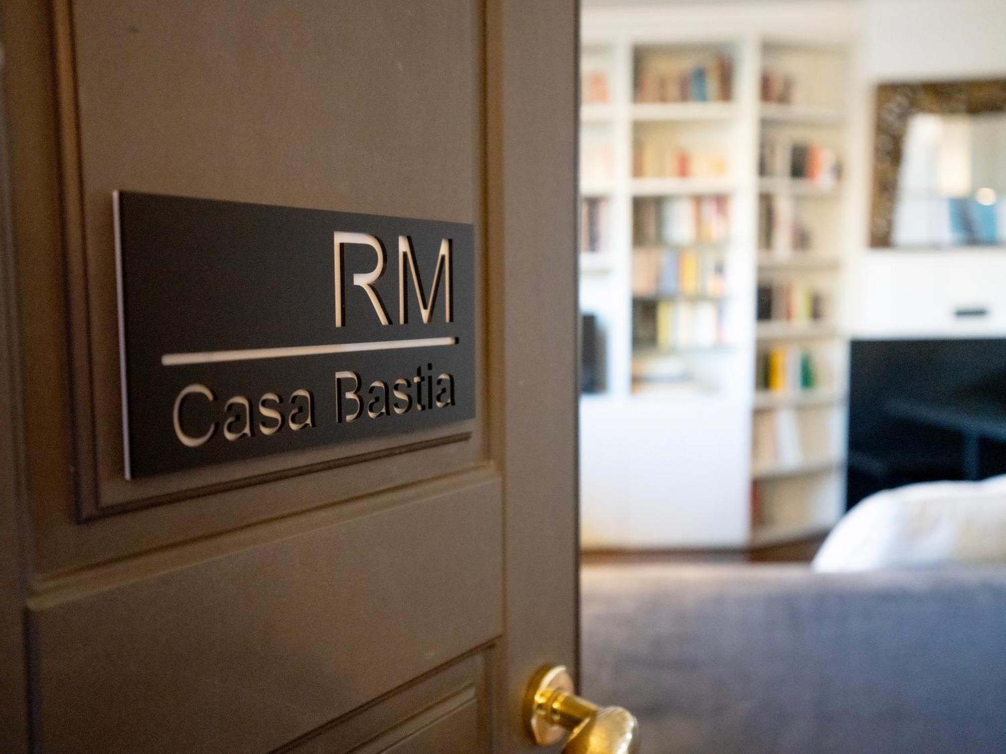 Bastia Rm Scalo Romana Prada Bocconi Ieo Ied Forum Assago Duomo15Min Milano Esterno foto